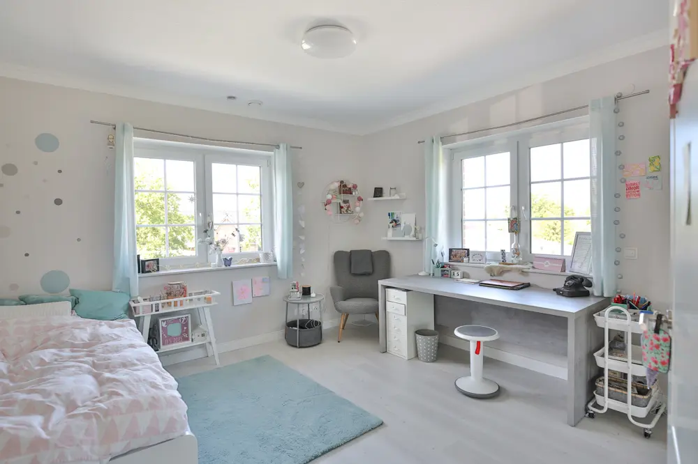 Freundliches Kinderzimmer