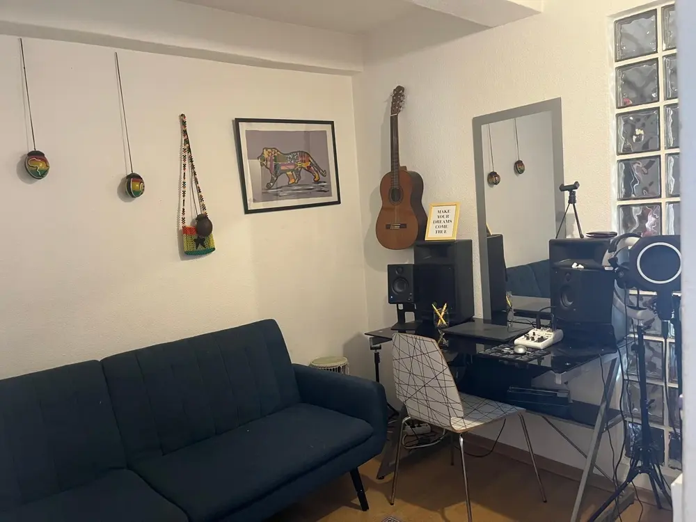 Halbes Zimmer