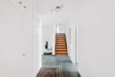 Flur mit Einbauschrank