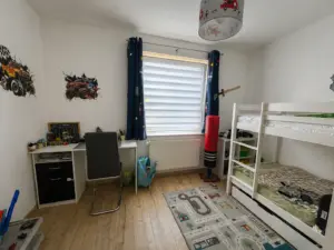 Modernes und gut vermietetes Zweifamilienhaus